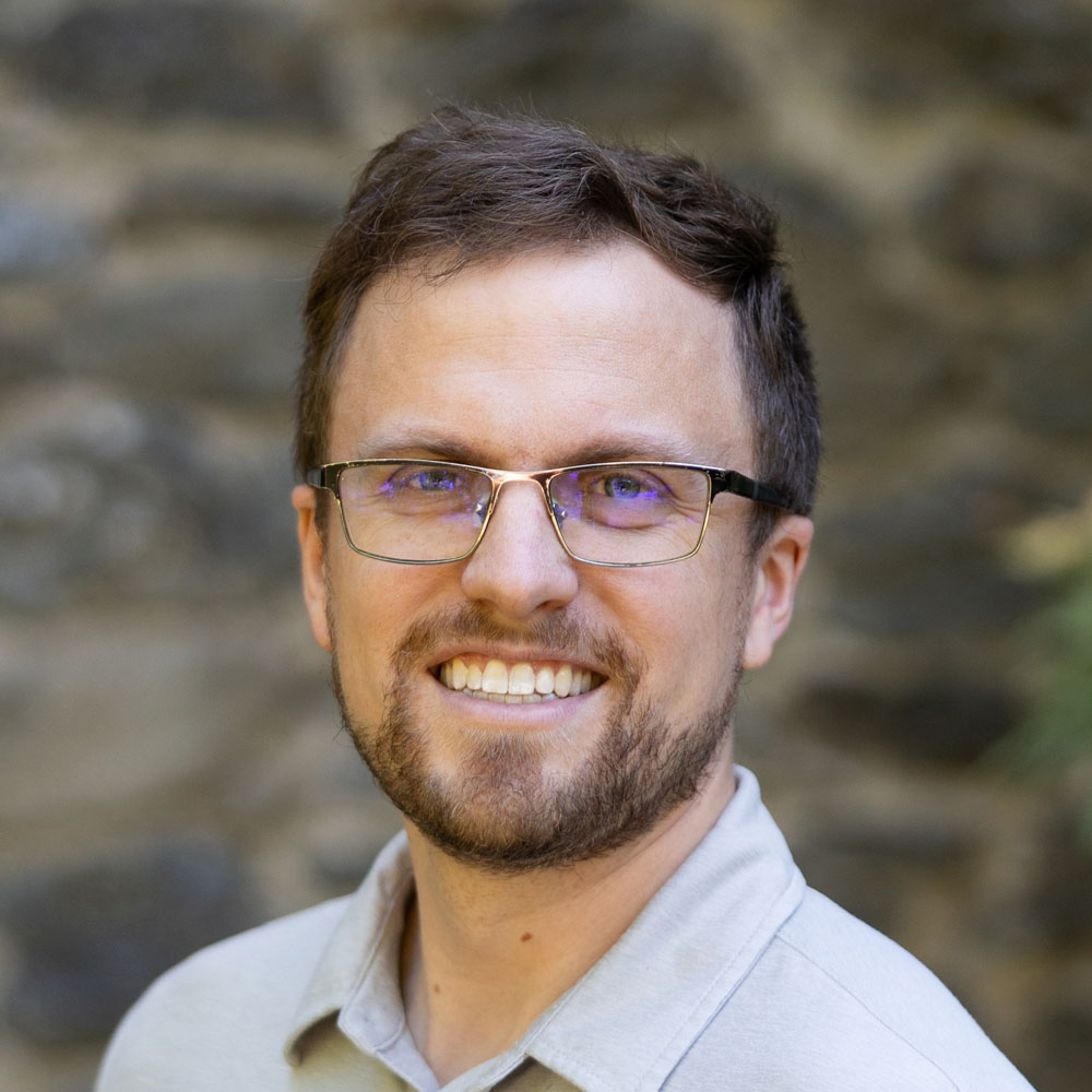 Nick Dastalfo's portrait